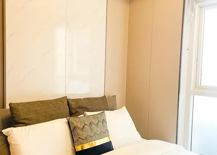 Luxurious 2br With Bay Sunset Ii 6pax Apartment