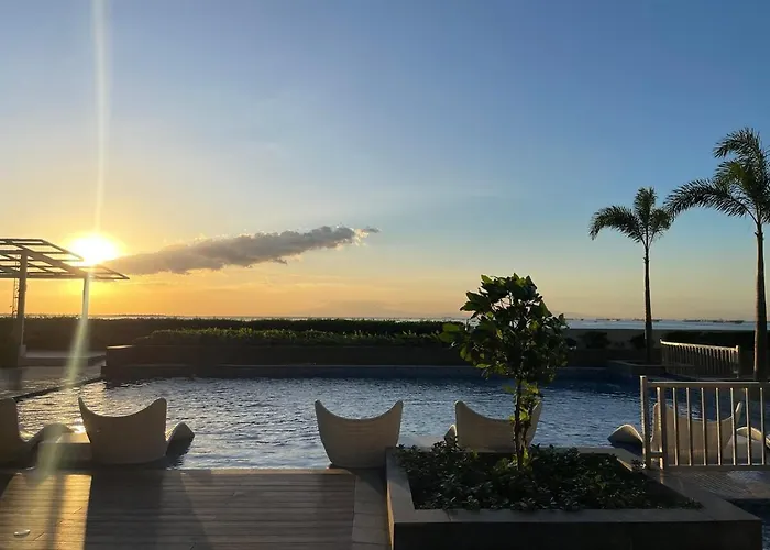 Luxurious 2br With Bay Sunset Ii 6pax Apartment