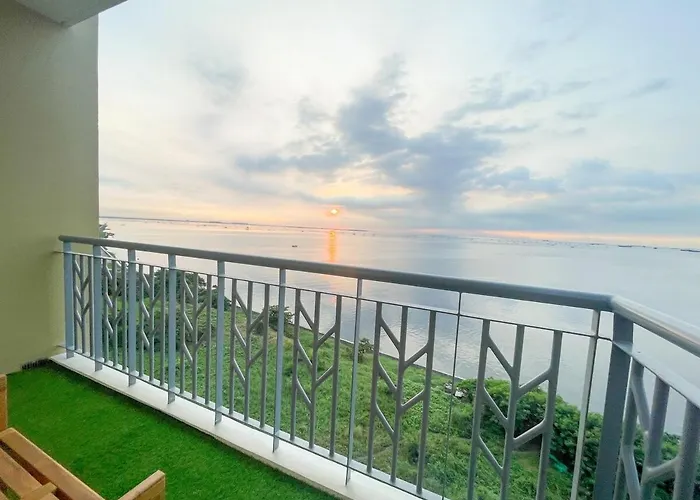 Luxurious 2br With Bay Sunset Ii 6pax Manila