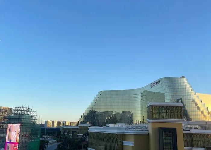 Luxurious 2br With Bay Sunset Ii 6pax Manila