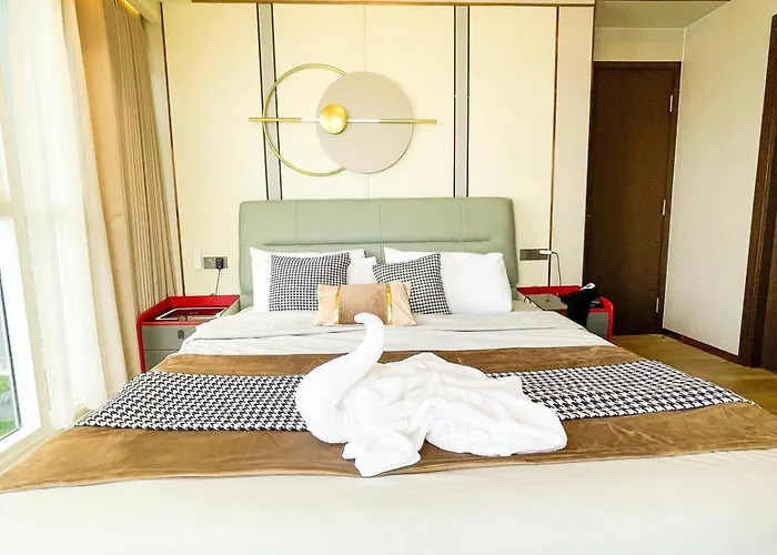 Luxurious 2br With Bay Sunset Ii 6pax Apartment *